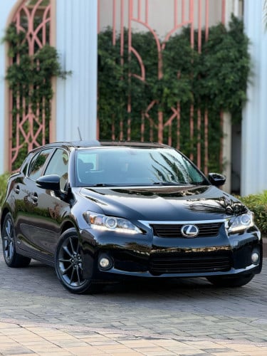 New stock Lexus Ct200h Full Premium