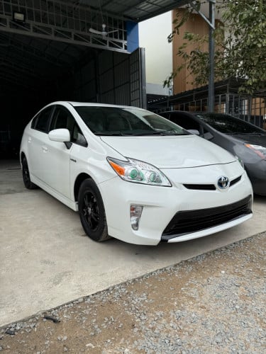 Prius 013 $19300 ឡើងគុជស្រាប់