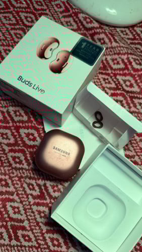 Samsung Galaxy Bud Live