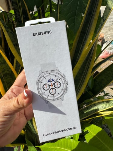 Samsung watch 8 classic 100%