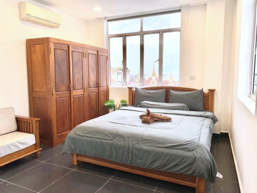 Spacious Studio Room for Rent | Tonle Bassac – Prime Location