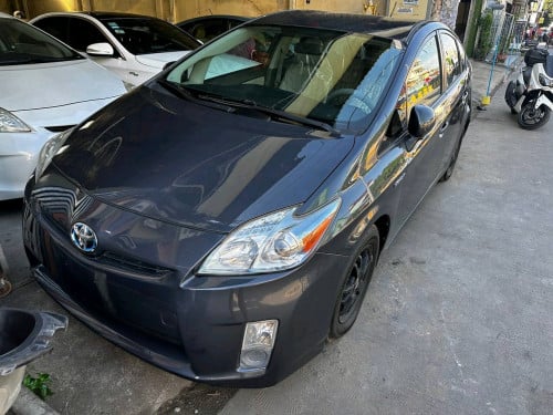 Toyata Prius 2010 option 3  ក្រដាសពន្ធ