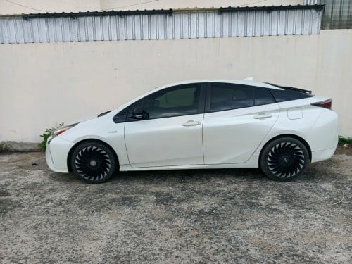 Toyota Prius 016 option 3