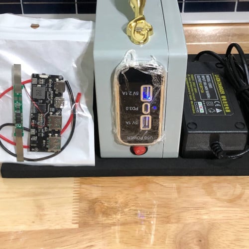 UPS12.6V-22.4Ah +ហ្រ្វីប្រើជាមួយស្នប់