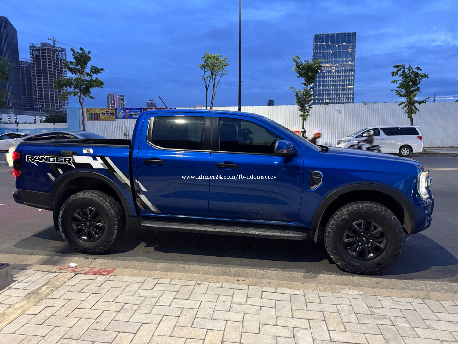 XLT up Raptor price $35900.00 in Samraong Kraom, Por Senchey, Phnom ...