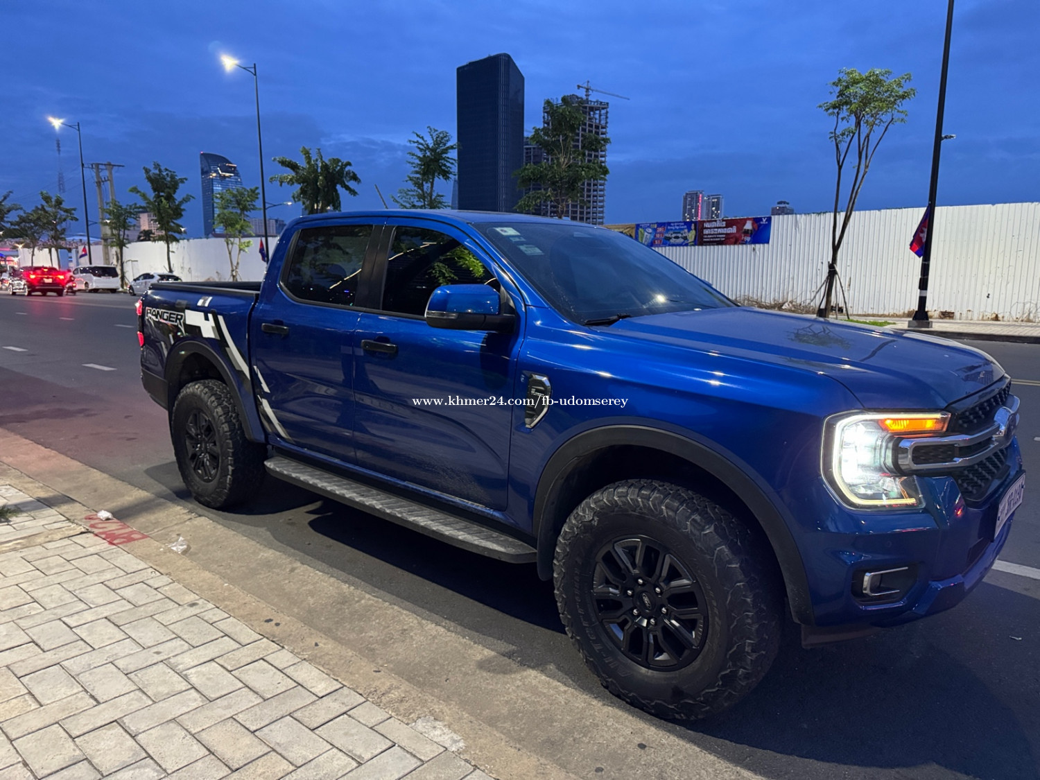XLT up Raptor price $35900.00 in Samraong Kraom, Por Senchey, Phnom ...
