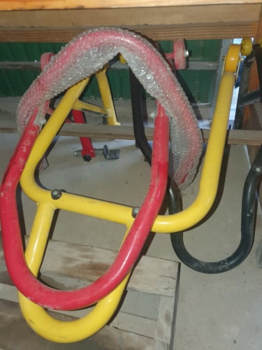 ឈ្នាន់ម៉ូតូធំ