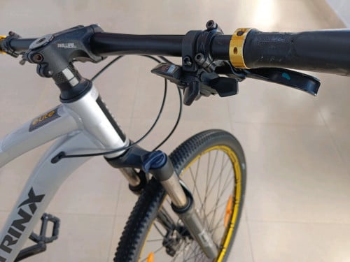 អត់ពេលជិះ លក់ធូរៗៗ