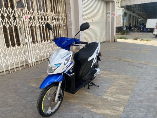 លក់ម៉ូតូ