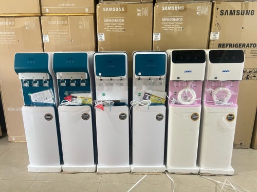 ម៉ាសុីនទឹកក្តៅ ត្រជាក់ថ្មី តទឹករដ្ឋ