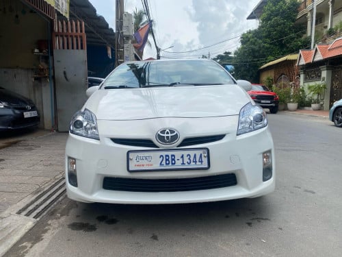 ឡានpriusឆាំ្ន2010