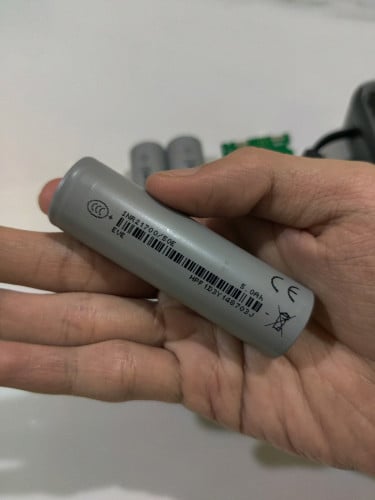 ថ្មលីចូម (មួយគ្រាប់ 3$)