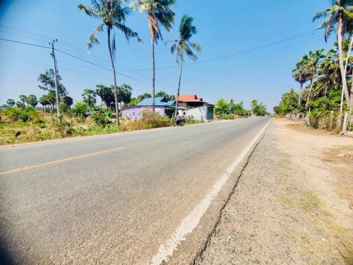 ដីលក់ជាប់ផ្លូវកៅស៊ូ40ម