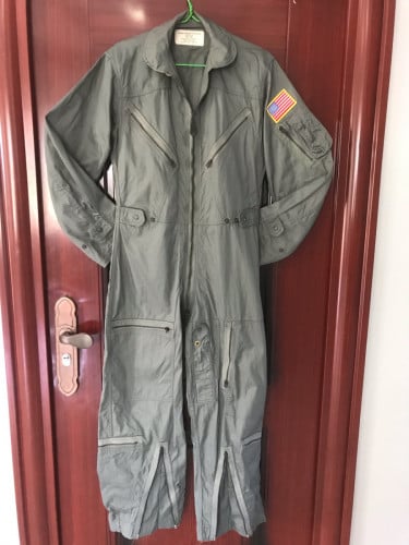 ខោជាប់អាវ Combinasion Coverall