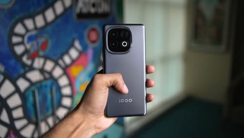 ថ្មី iQOO Z10 TURBO PRO