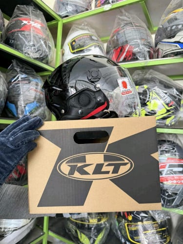 មួកសុវត្ថិភាព KLT មួយទឹកស្អាតដូចថ្មី