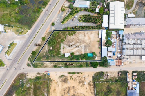 ដីកែងសម្រាប់លក់ជិតប៉េងហួត៥០ម៉ែត្រ-Land For Sale near Aeone 3📍