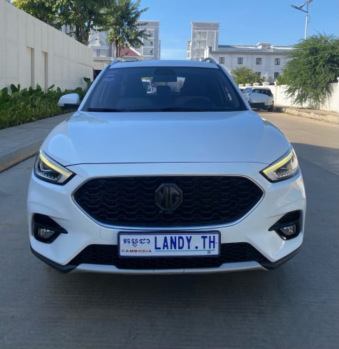 ទ្បានលក់ និង បង់រំលស់ MG ZS ឆ្នាំ 2021 ទឹកថ្នាំហ្សុីន100% មហាថ្មី