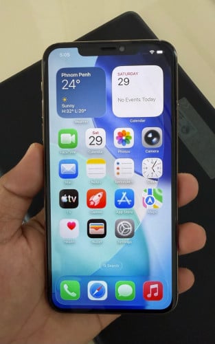 iPhone 11 Pro Max 256G, ថ្មី99%អីវ៉ាននៅសំណុំហ្សីន