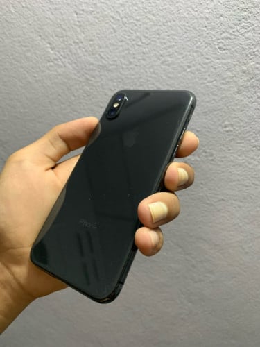 iPhone X