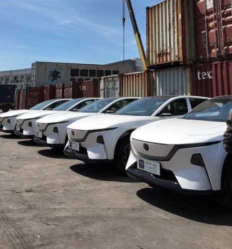 MAZDA EZ-60 MAX + 3 Specs មានគ្រប់ពណ៌