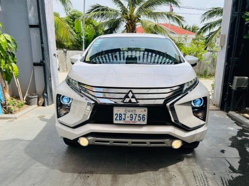 Mitsubishi Xpander 2019 Full Option