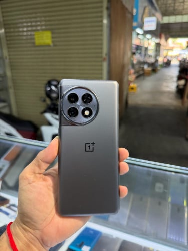 Oneplus ACE2pro 512G Ram16G Sim2 CH សានុំស្រុីន បែកថាច់តិច