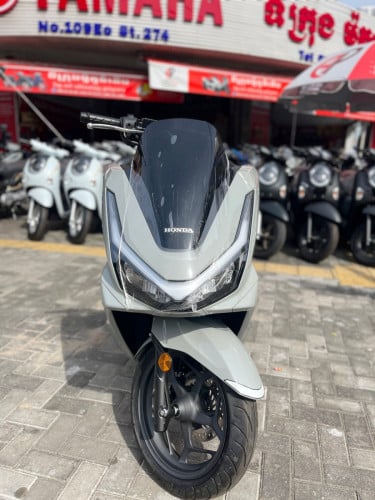 PCX2025ថ្មីកេសជប៉ុនសុទ្ធ ពណ៌ប្រផេះស្អាតខ្លាំង