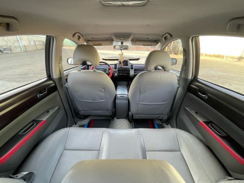 prius 05 H.F ឡាន​ស្អាត​