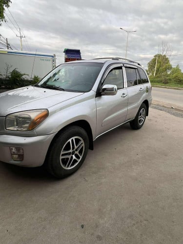 Rav 02 ប៉ុង 1