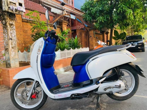 Scoopy (730$,2013,110cc,japan)have id card