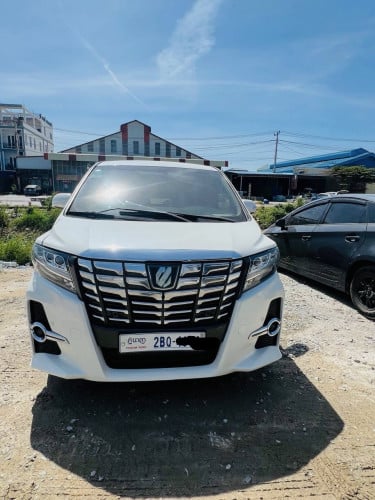 TOYOTA ALPHARD 2009UP2017 ឡាន​ស្លាក​លេខ​ពណ៌​សរ​ក្នុង​លឿង​អូតូ​2 បេីក​ដំបូល​