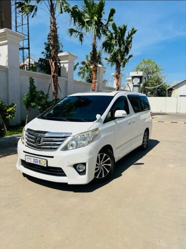 TOYOTA ALPHARD 2014G- FULL OPTION JBL VVIP