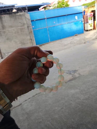 សុខសប្បាយហេងៗអង្កាំដែកជះសិរីសួស្ដីមានលាភមានជ័យសំណាងល្អ