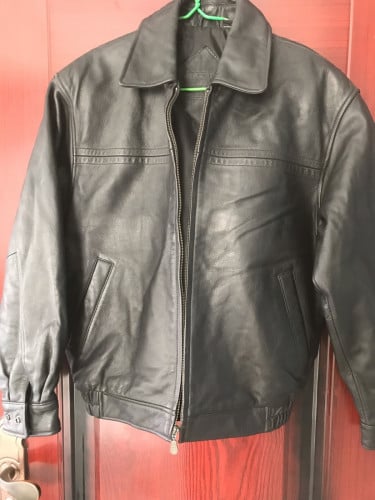 អាវរងា ស្បែកសុទ្ធ  ថ្មី