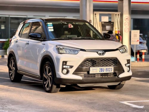 ឡានលក់ថ្មីណាស់