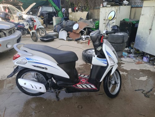 ចង់លក់ម៉ូតូមួយ