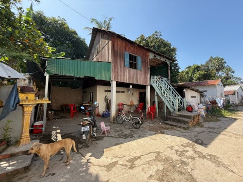 ផ្ទះលក់បន្ទាន់ព្រែកឯង