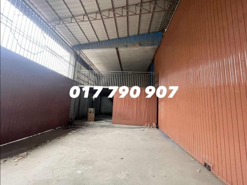 ឃ្លាំងជួល ចំការដូង