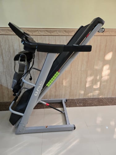 ម៉ាស៊ីនរត់ហាត់ប្រាណ