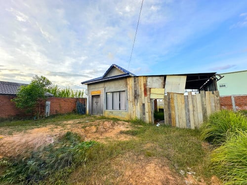 ដីលក់បន្ទាន់ ($3XXXX) ចរចា