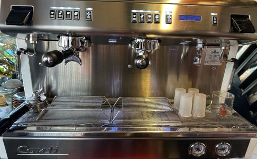 ម៉ាស៊ីន​កាហ្វេ​ conti 2022 នៅ​ស្អាត