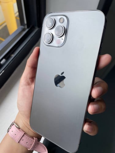 មានជួលនឹងបង់រំលោះប្រភេទទូរស័ព្ទiPhone 12 Pro Max ចូលរួមមុនត្រឹមតែ