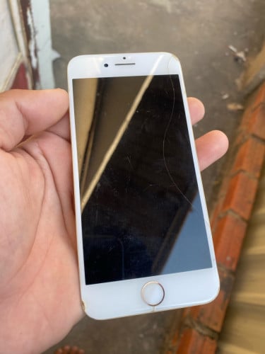 លក់អេក្រង់iPhone 8តម្លៃ12$ចចារ