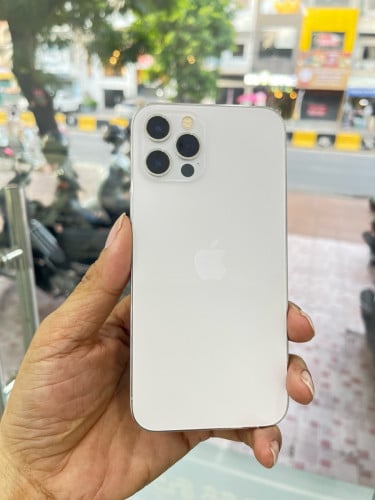 ស្តុកថ្មី IPHONE12Pro