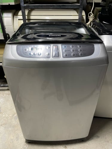 ម៉ាស៊ីនបោកខោអាវម៉ាក់ samsung មកពីសាំងហ្គាពួរ