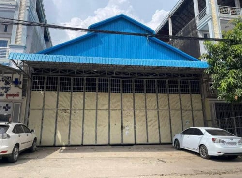 🔰ឃ្លាំងអាជីវកម្មសម្រាប់ជួលនៅតំបន់ចំការដូងដង្កោ។