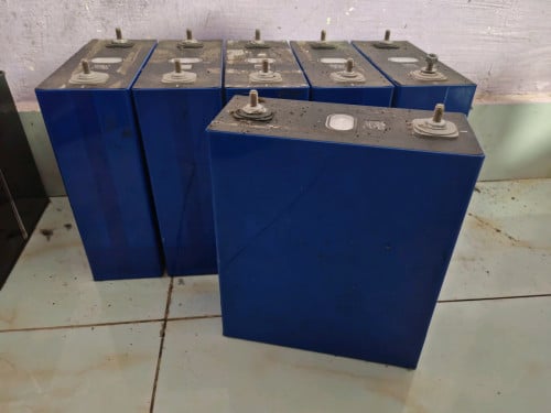 battery lifepo4 300A