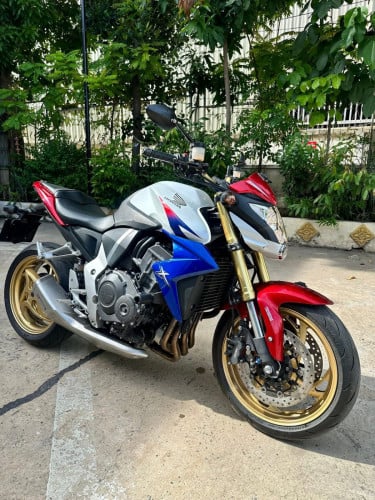 Honda CB1000r full tax ម៉តូថ្មី