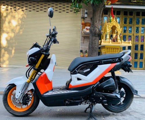 Honda Zoomer (110cc,from Japan)